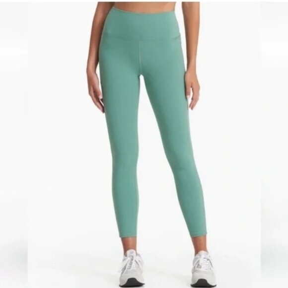 Like New: Vuori Studio Pocket Legging Celadon Medium